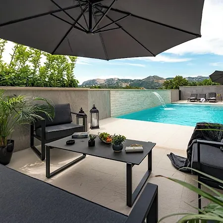 Luxury Black Cube With Heated Pool