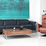 Luxury Black Cube With Heated Pool 别墅 米利尼