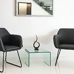Luxury Black Cube With Heated Pool Mlini